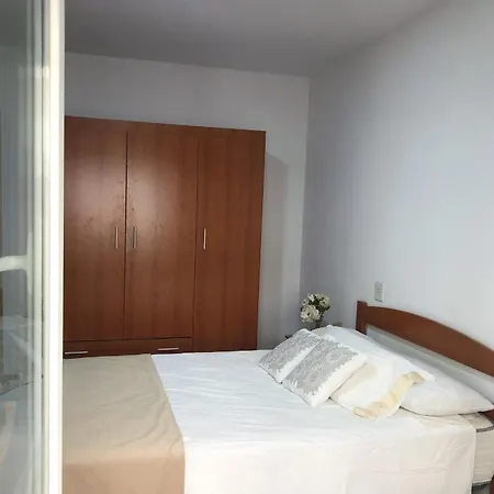 アパート Piso Nuevo En Pleno Centro De Salamanca, A 50 Metros De La Plaza Mayor